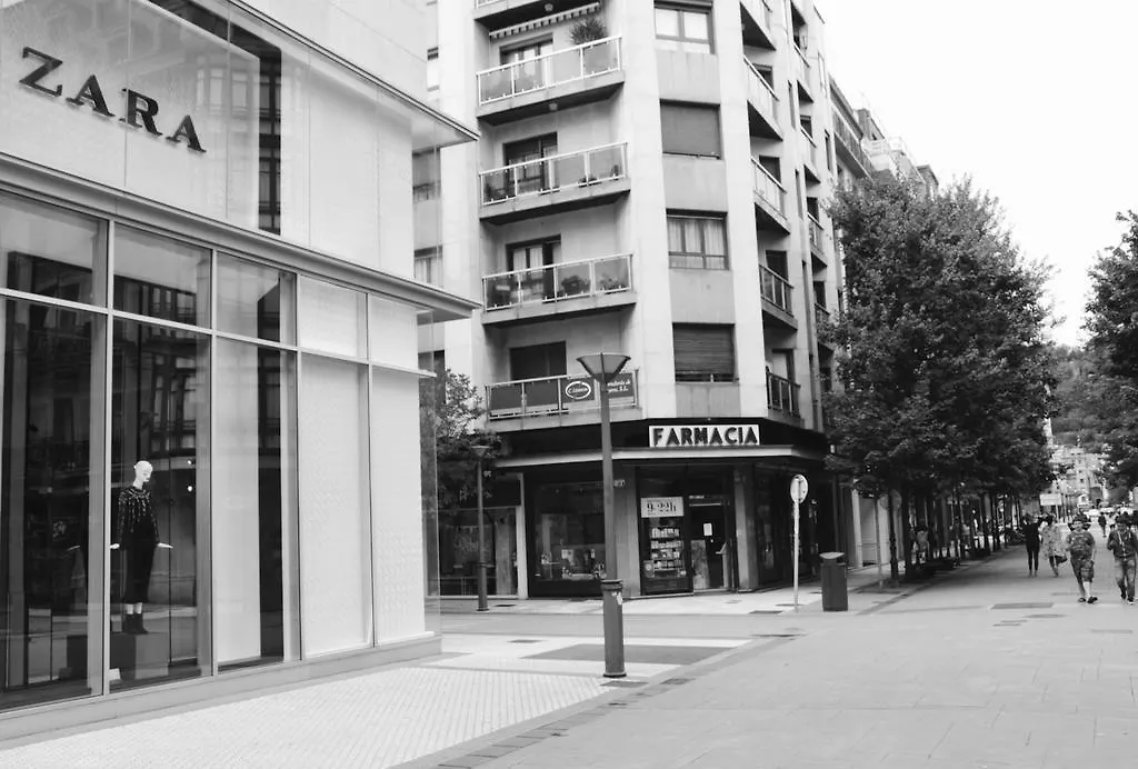 Concha Beach Boutiques - Sshousing Apartamento San Sebastián 0*,  España